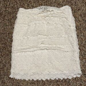 White House Black Market white Lace Pencil Skirt Womens size 2 WORK CASUAL